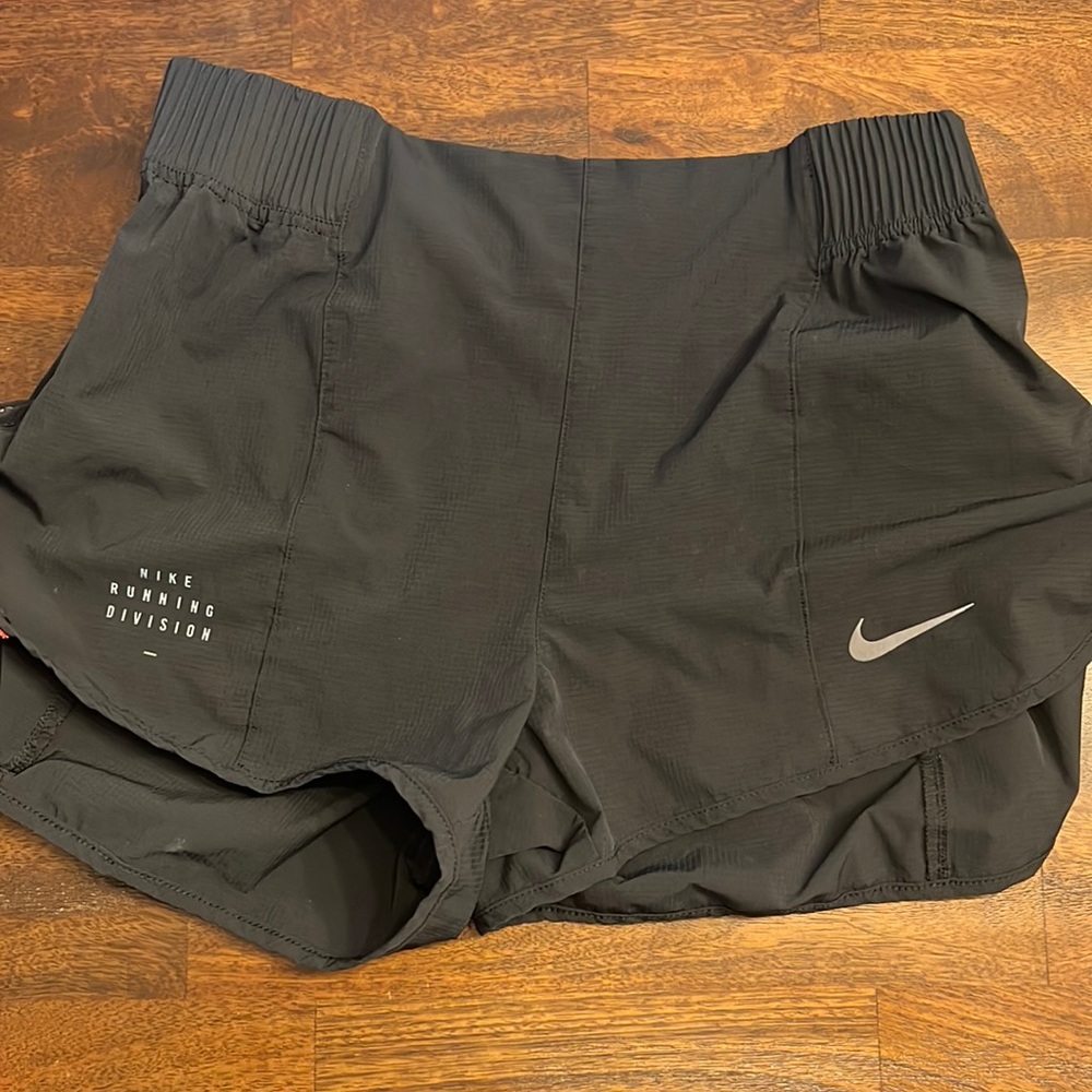 Nike Running Shorts size Large